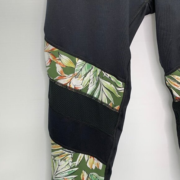 Mink Pink Size Medium Move Leggings Black & Tropical Floral Print & Mesh - Picture 3 of 8